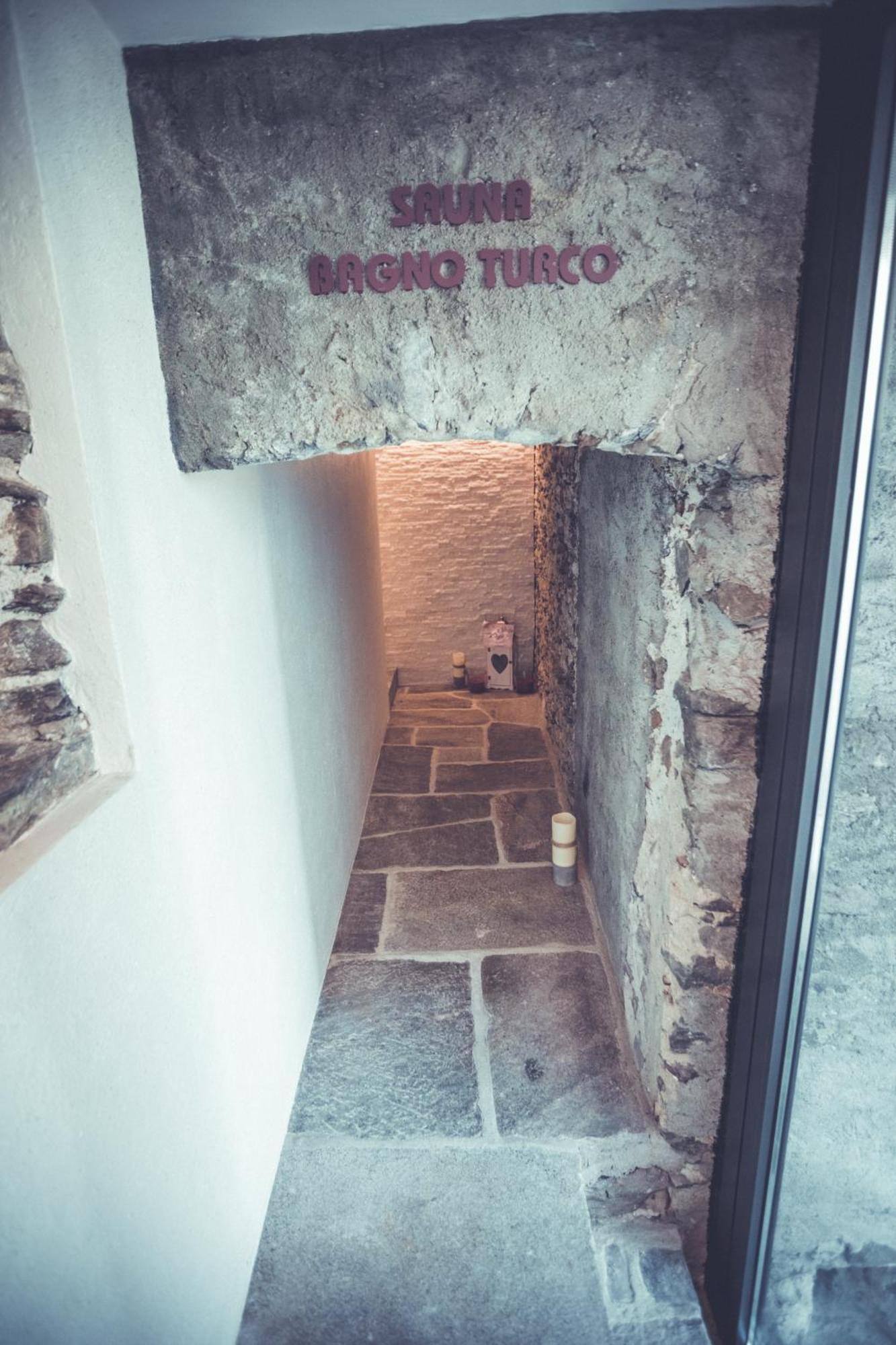 Albergo Porta Verzasca 고르돌라 외부 사진